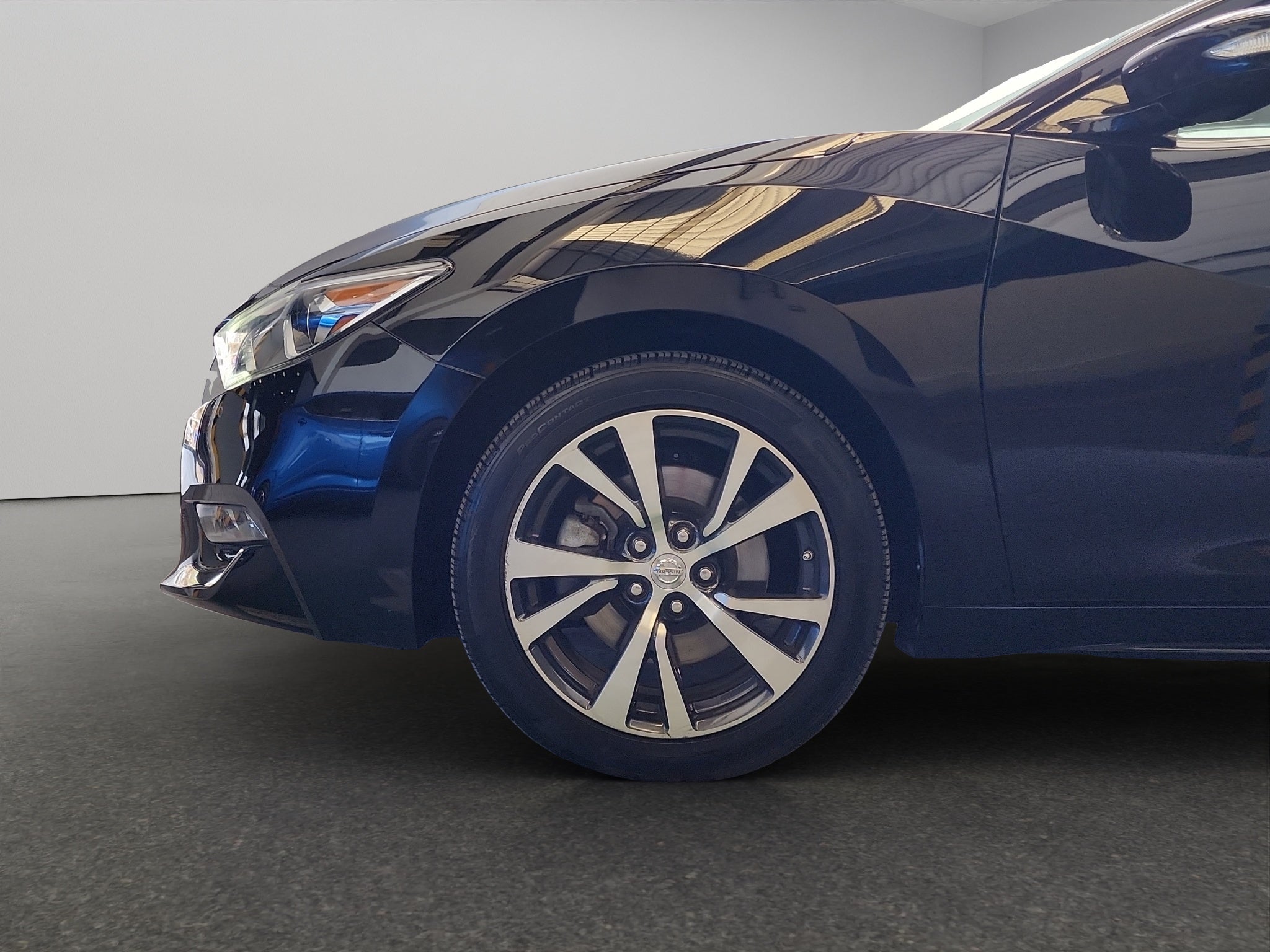 2016 Nissan Maxima 4 pts. Advance, TA, piel, GPS, RA-18 (línea nueva)