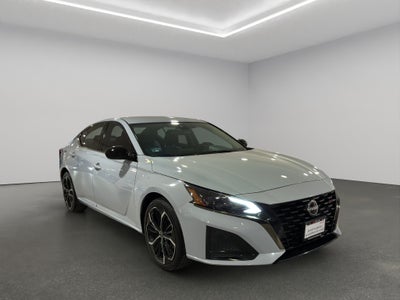 2023 Nissan Altima 4 pts. SR, 2.0T, CVT, a/ac., f. led, alerón, RA-19