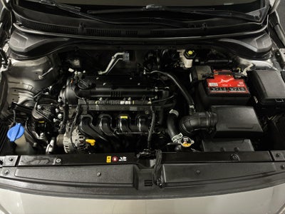 2022 Hyundai Accent 4 pts. GL MID, 1.6l, TM6, a/ac., VE del., cámara reversa, RA-15