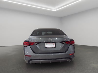 2024 Nissan Sentra 4 pts. Advance, TM6, a/ac., f. niebla, RA-16