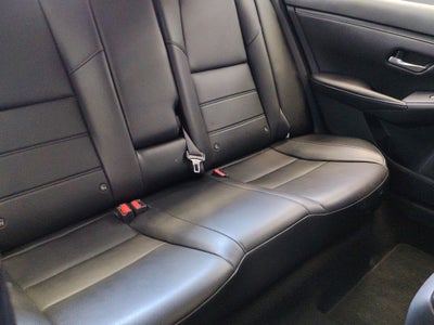 2023 Nissan Sentra 4 pts. SR, TA, a/ac., QC, s. Bose, f. led, RA-18