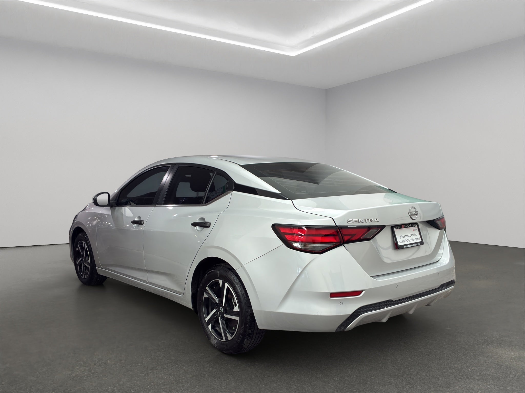 2024 Nissan Sentra 4 pts. Sense, TM6, a/ac., RA-16