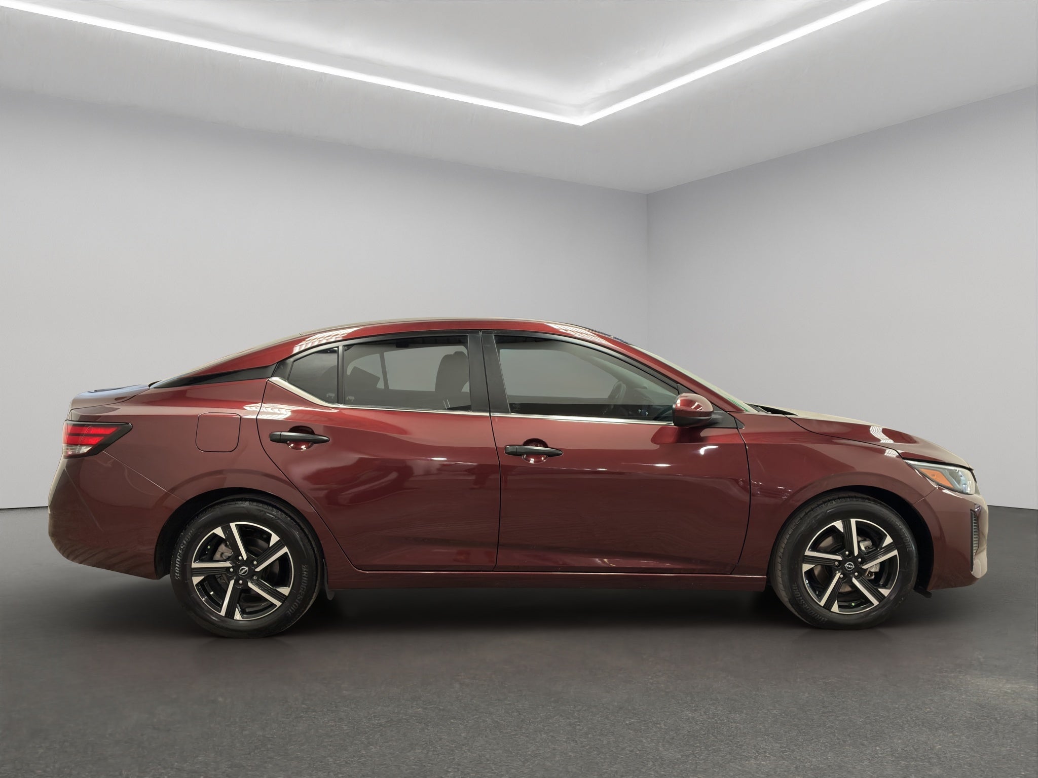 2024 Nissan Sentra 4 pts. Sense, TM6, a/ac., RA-16