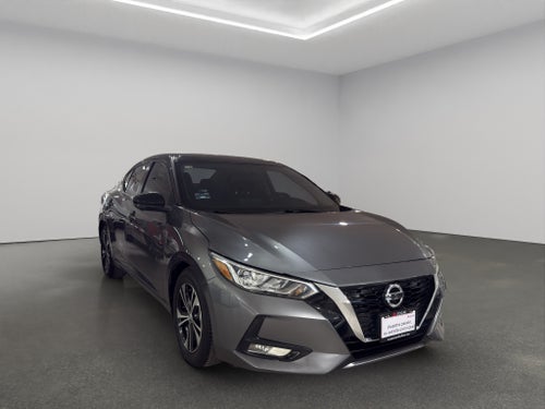 2022 Nissan Sentra 4 pts. Advance, TM6, a/ac., f. niebla, RA-16