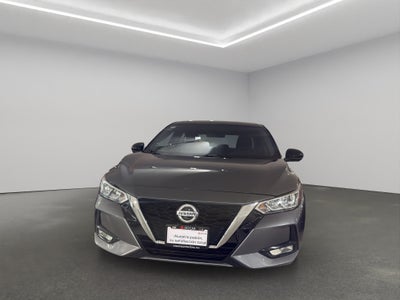 2022 Nissan Sentra 4 pts. Advance, TM6, a/ac., f. niebla, RA-16