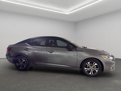 2022 Nissan Sentra 4 pts. Advance, TM6, a/ac., f. niebla, RA-16