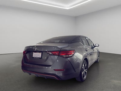 2022 Nissan Sentra 4 pts. Advance, TM6, a/ac., f. niebla, RA-16