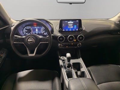 2024 Nissan Sentra 4 pts. Advance, TM6, a/ac., f. niebla, RA-16