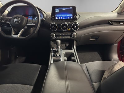 2023 Nissan Sentra 4 pts. Advance, TM6, a/ac., f. niebla, RA-16