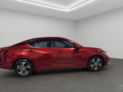 2023 Nissan Sentra 4 pts. Advance, TM6, a/ac., f. niebla, RA-16