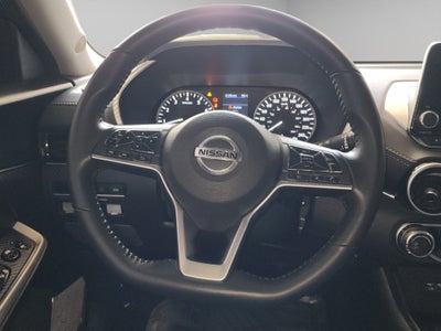 2023 Nissan Sentra 4 pts. Advance, TM6, a/ac., f. niebla, RA-16