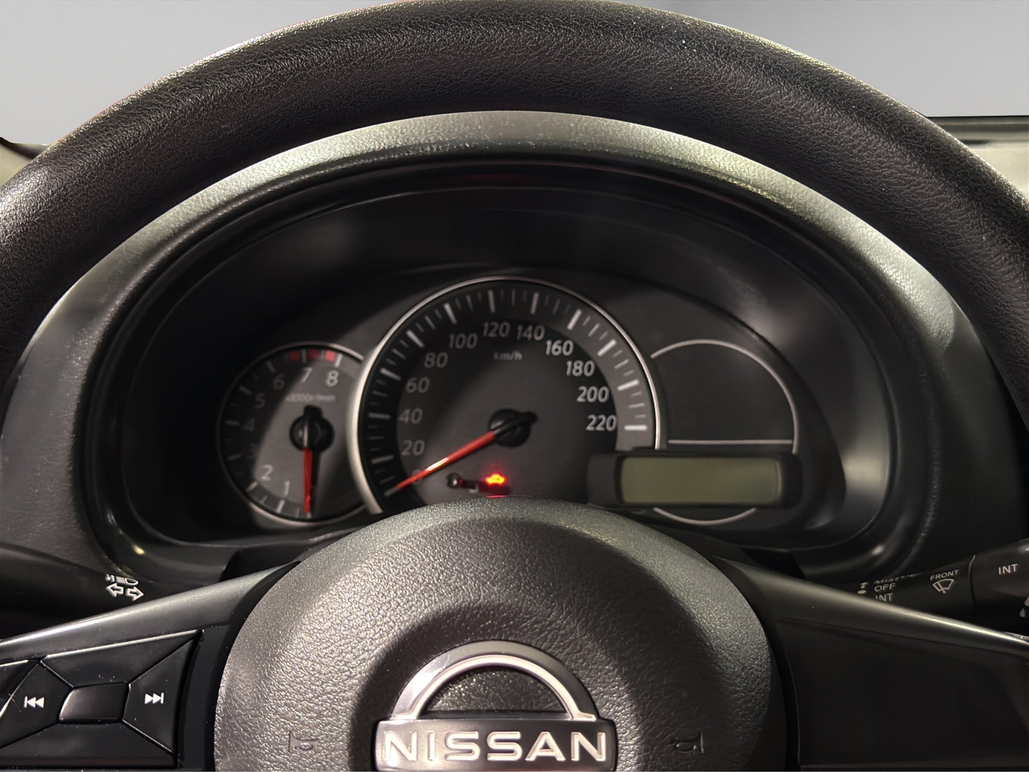 2023 Nissan March 5 pts. HB Sense, TM5, a/ac., R-14