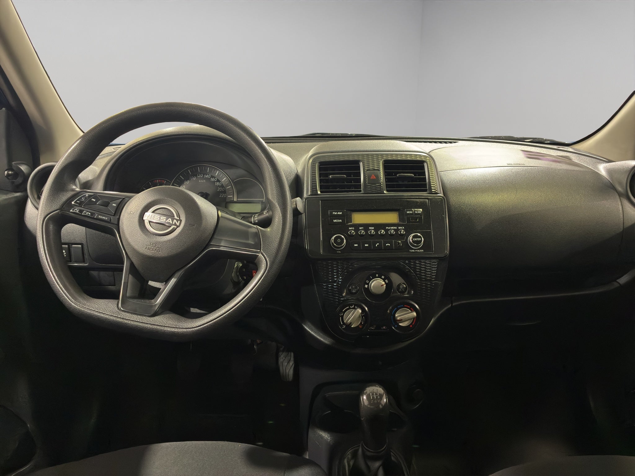 2024 Nissan March 5 pts. HB Sense, TM5, a/ac., R-14