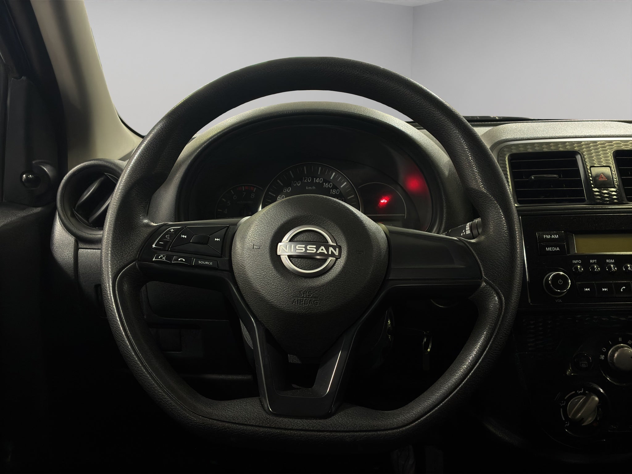 2024 Nissan March 5 pts. HB Sense, TM5, a/ac., R-14