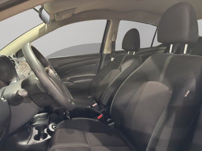 2022 Nissan V-Drive 4 pts. Base, TM5, a/ac., R-15