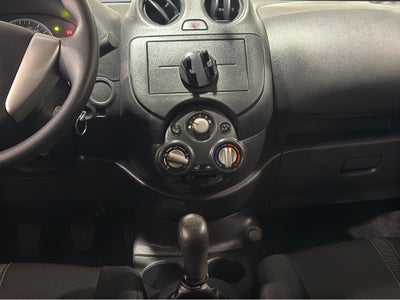 2022 Nissan V-Drive 4 pts. Base, TM5, a/ac., R-15