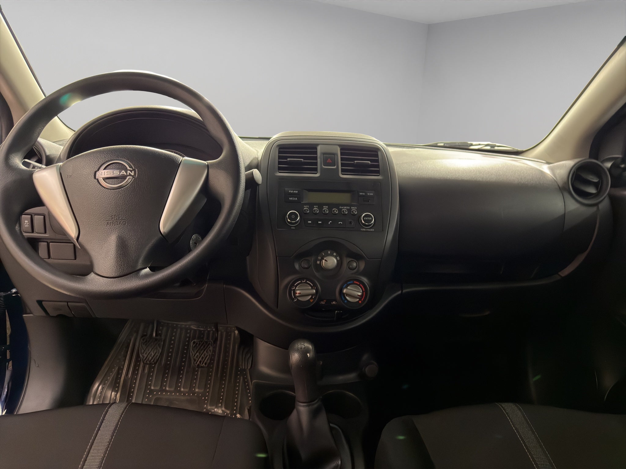 2024 Nissan V-Drive 4 pts. TM5, a/ac., VE, audio, RA-15