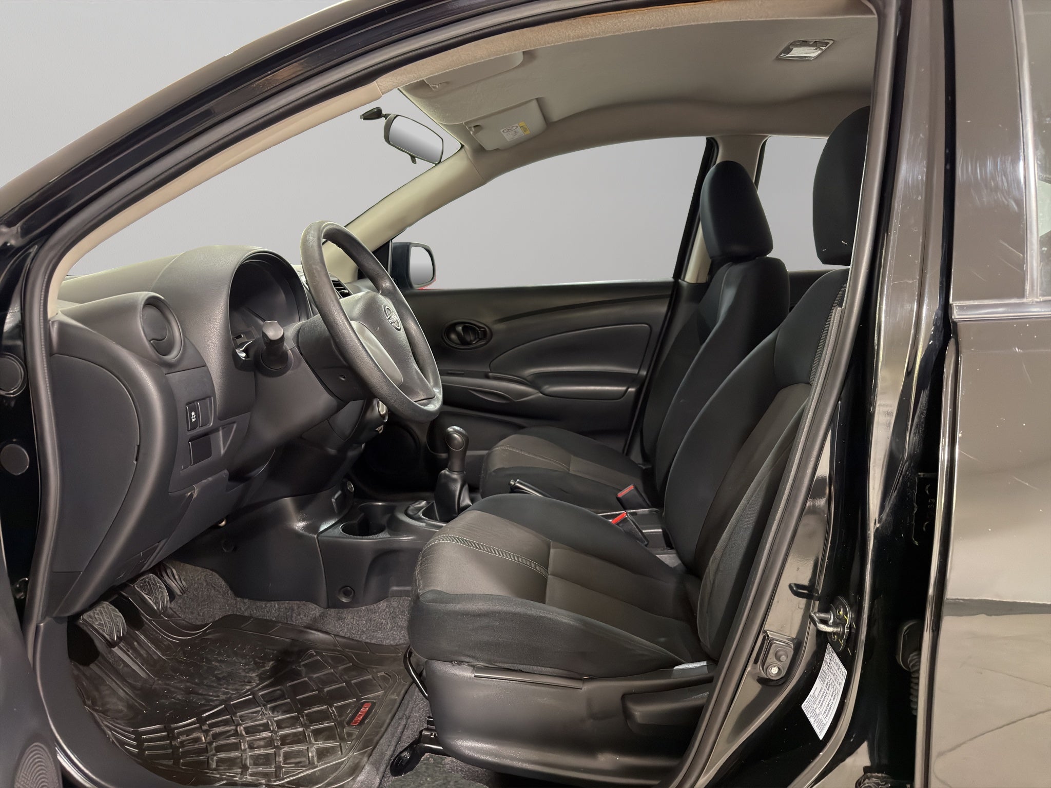 2023 Nissan V-Drive 4 pts. Base, TM5, a/ac., VE, RA-15