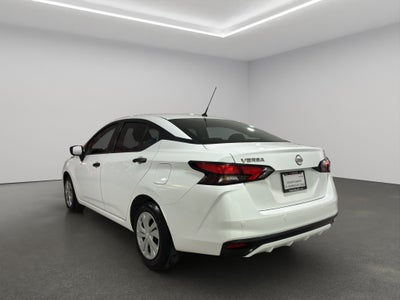 2024 Nissan Versa 4 pts. Sense, TM5, a/ac., R-15