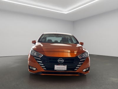 2023 Nissan Versa 4 pts. Advance, TM5, a/ac., f. niebla, RA-16 (cambio de línea)