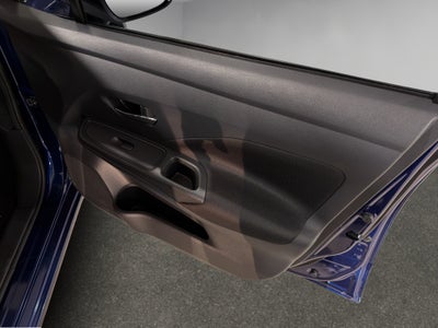 2025 Nissan Versa 4 pts. Advance, TM5, a/ac., f. niebla, RA-16