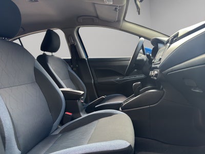 2024 Nissan Versa ADVANVCE CVT