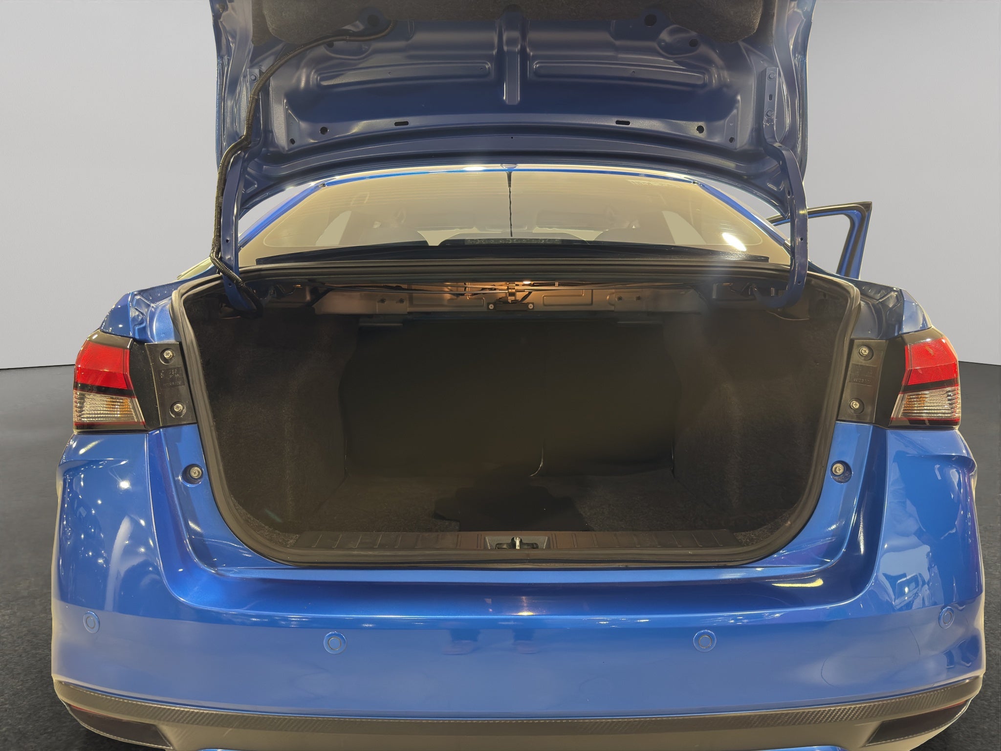 2024 Nissan Versa ADVANCE CVT