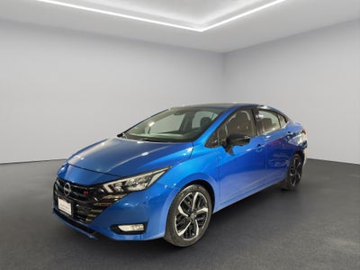 2024 Nissan Versa 4 pts. SR, TA, a/ac. Aut., f. niebla, f. led, spoiler, RA-17