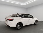 2024 Nissan Versa 4 pts. Advance, TM5, a/ac., f. niebla, RA-16