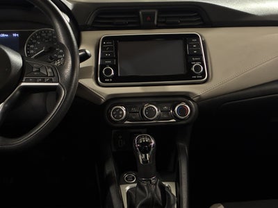 2021 Nissan Versa 4 pts. Advance, TM5, a/ac., VE, f. niebla, RA-16