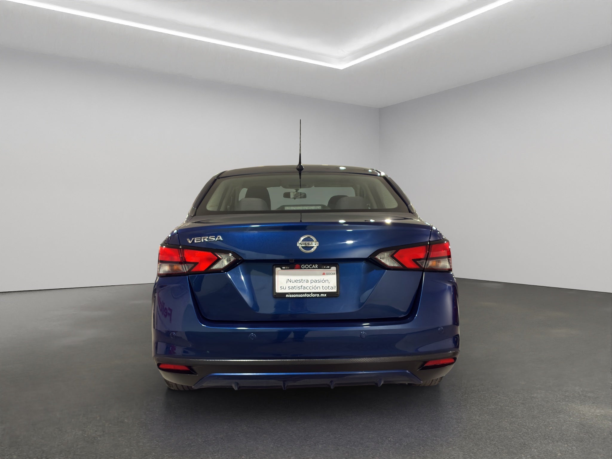 2021 Nissan Versa 4 pts. Advance, TM5, a/ac., VE, f. niebla, RA-16