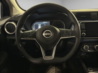 2025 Nissan Versa 4 pts. Advance, TM5, a/ac., f. niebla, RA-16 (línea anterior)