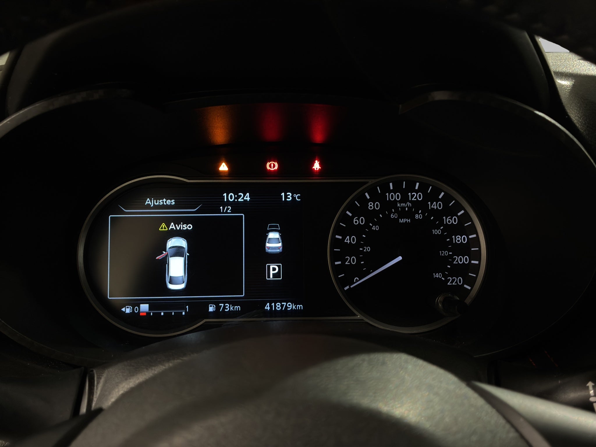 2024 Nissan Versa 4 pts. SR, CVT, a/ac. Aut., f. niebla, f. led, spoiler, RA-17