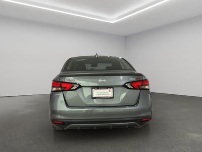 2024 Nissan Versa 4 pts. SR, CVT, a/ac. Aut., f. niebla, f. led, spoiler, RA-17