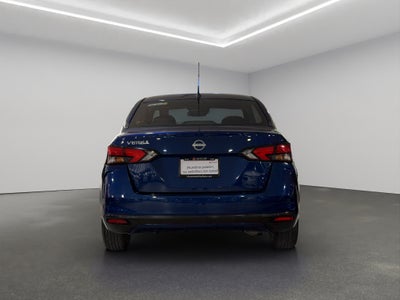 2025 Nissan Versa 4 pts. Sense, TM5, a/ac., R-15 (línea anterior)