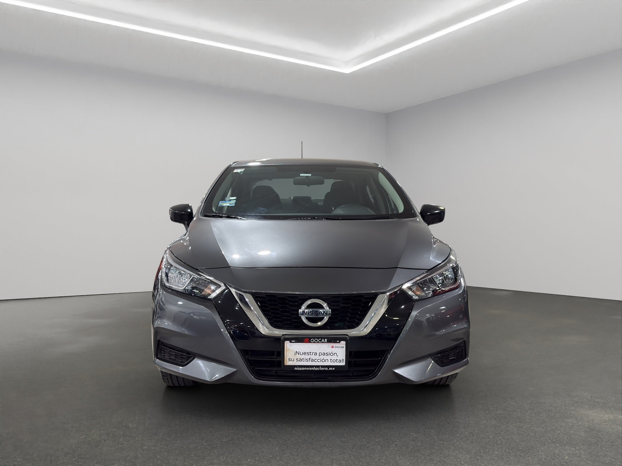 2022 Nissan Versa 4 pts. Sense, TM5, a/ac., VE, R-15 (línea anterior)