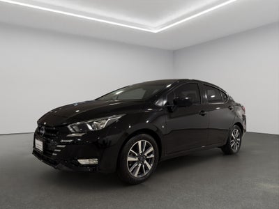 2024 Nissan Versa 4 pts. Advance, TM5, a/ac., f. niebla, RA-16