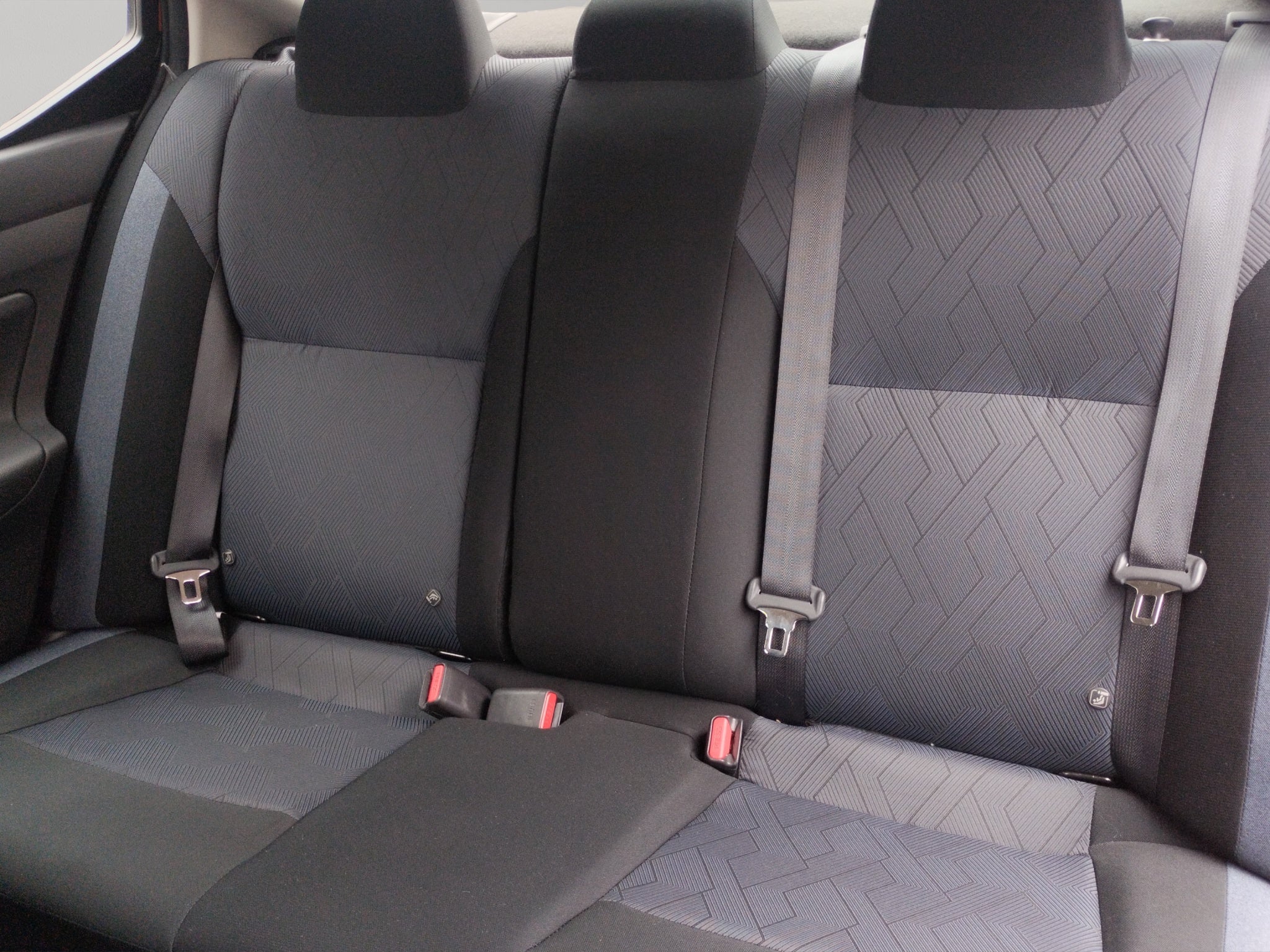 2024 Nissan Versa ADVANCE CVT