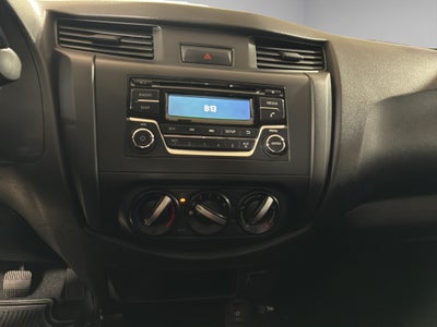 2024 Nissan Comerciales NP300 2 pts. Chas. Cab., TM6