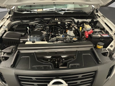 2020 Nissan Comerciales NP300 4 pts. S, Pick-Up, Doble Cab., TM6, a/ac. (línea anterior)