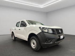 2020 Nissan Comerciales NP300 4 pts. S, Pick-Up, Doble Cab., TM6, a/ac. (línea anterior)