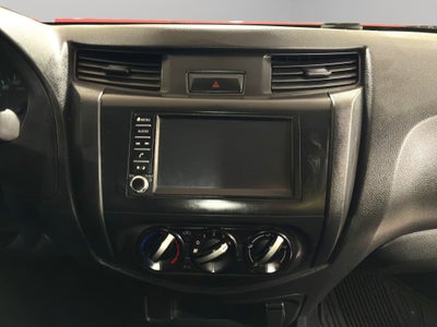 2025 Nissan Comerciales NP300 2 pts. Chas. Cab., TM6