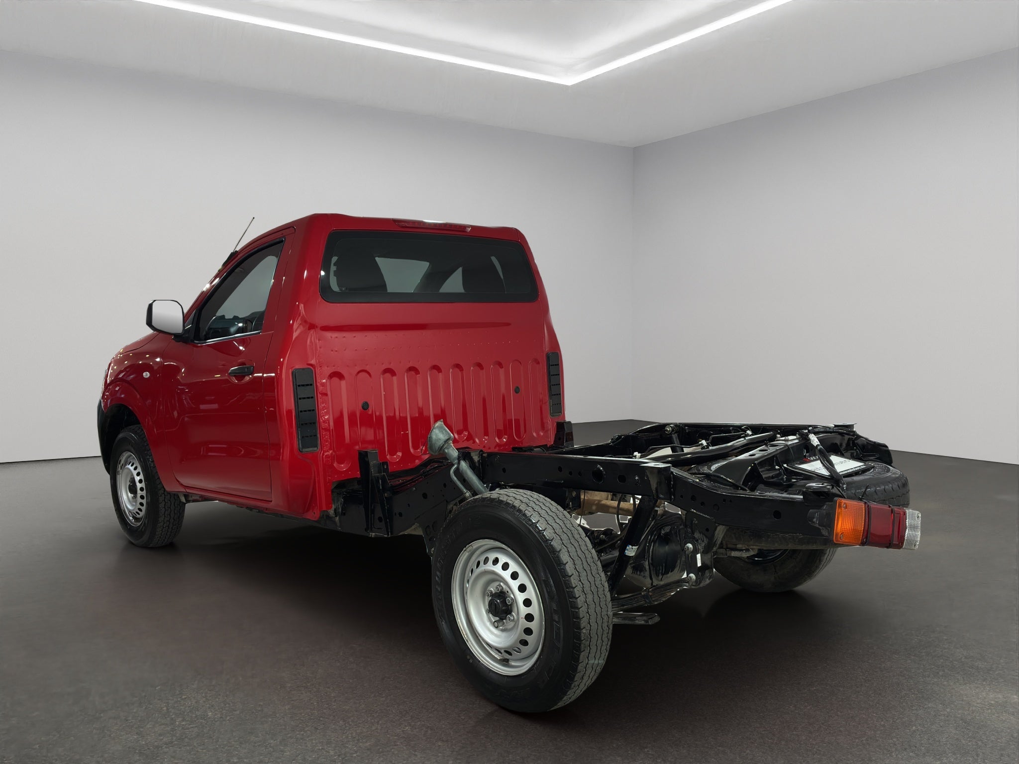 2025 Nissan Comerciales NP300 2 pts. Chas. Cab., TM6