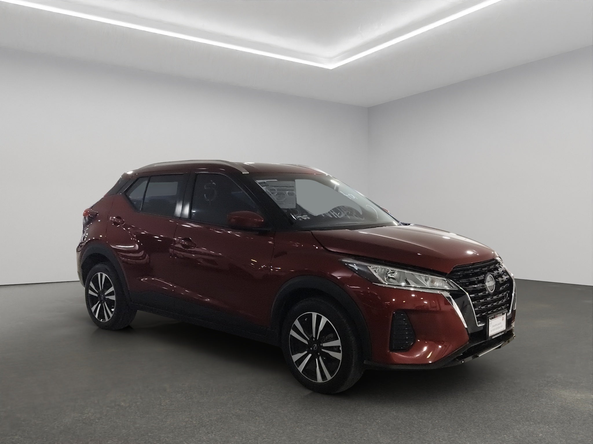 2024 Nissan Kicks VUD 5 pts. Advance, 1.6l, TM5, a/ac., VE, RA-16 (línea anterior)