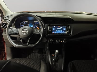 2024 Nissan Kicks VUD 5 pts. Advance, 1.6l, TM5, a/ac., VE, RA-16 (línea anterior)