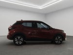 2024 Nissan Kicks VUD 5 pts. Advance, 1.6l, TM5, a/ac., VE, RA-16 (línea anterior)