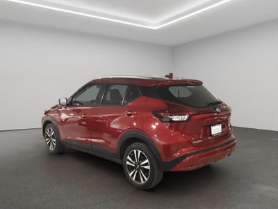2024 Nissan Kicks VUD 5 pts. Advance, 1.6l, TM5, a/ac., VE, RA-16 (línea anterior)