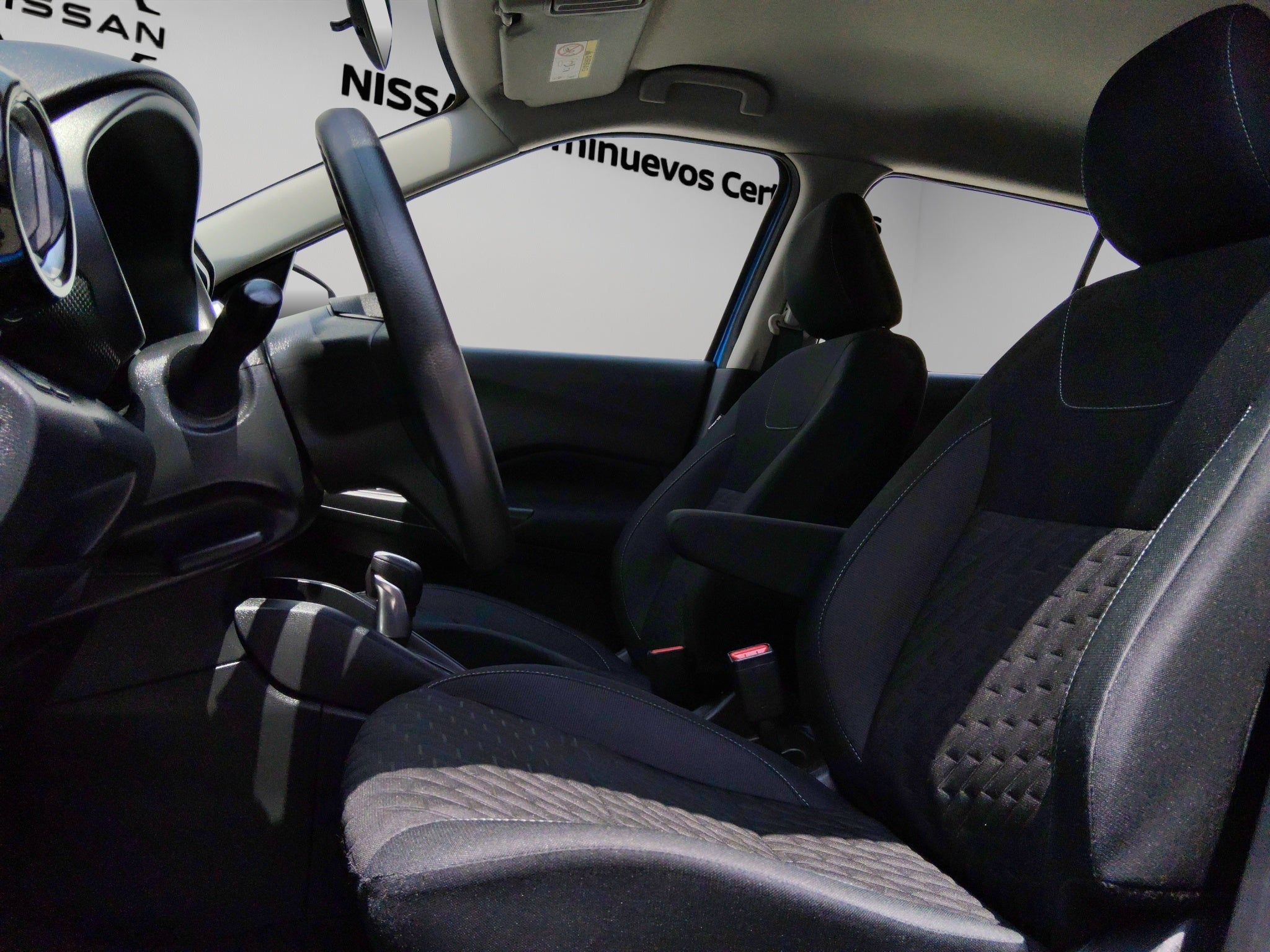 2025 Nissan Kicks VUD Play Advance CVT