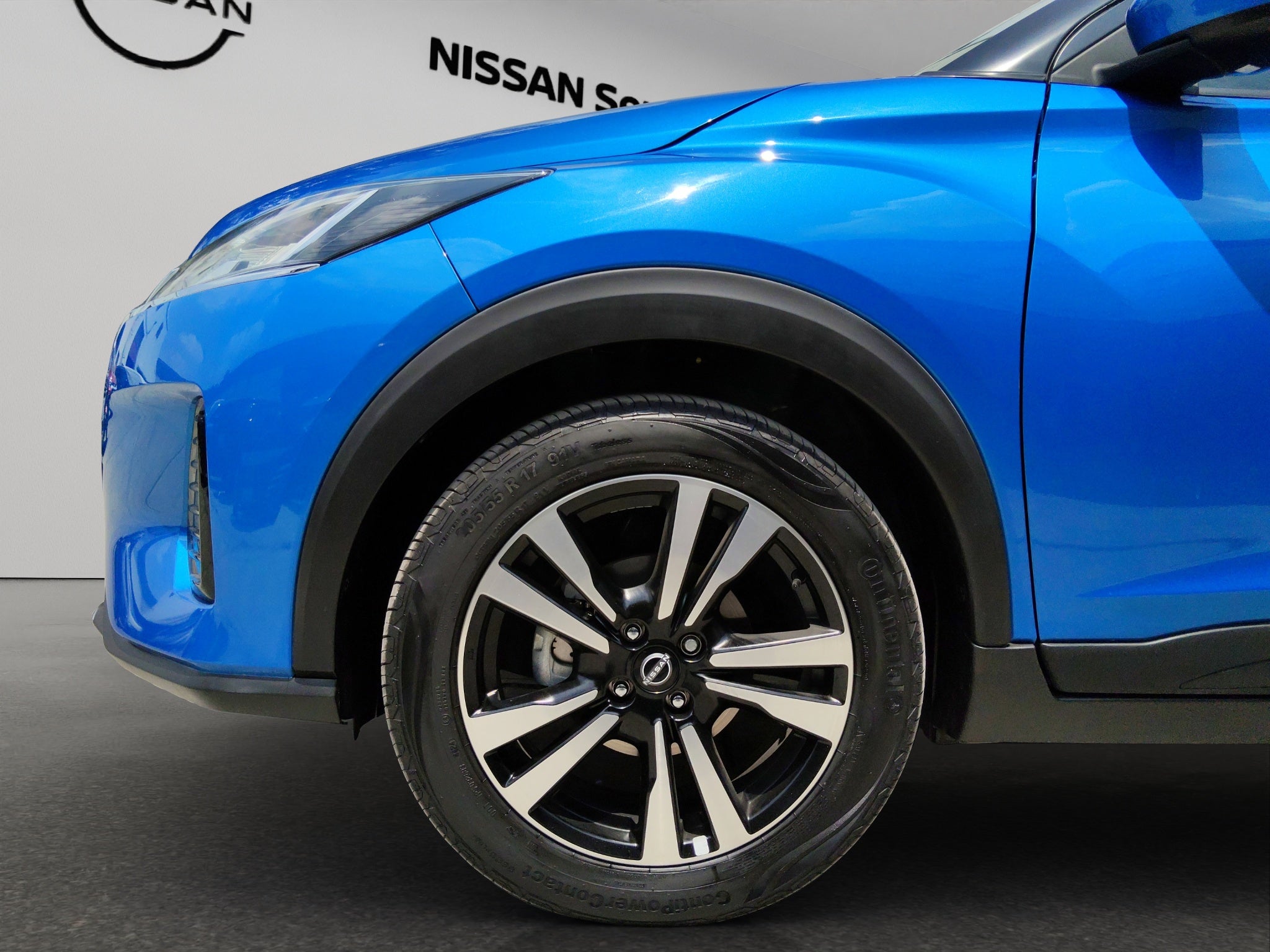 2025 Nissan Kicks VUD Play Advance CVT