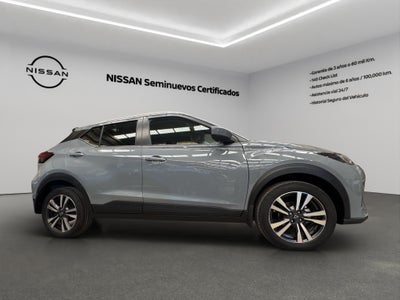 2025 Nissan Kicks VUD 5 pts. Play Advance, 1.6l, TM5, RA-17 (línea nueva)